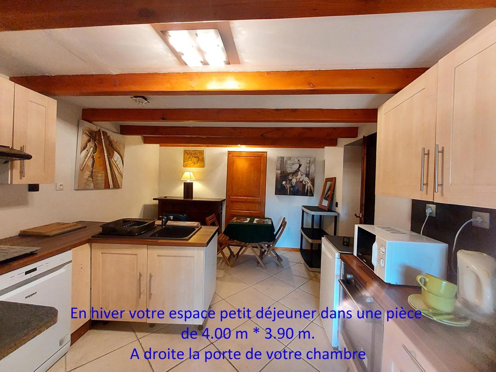 לינה וארוחת בוקר Saint-Barthélemy-le-Meil La Grange De La Coste מראה חיצוני תמונה